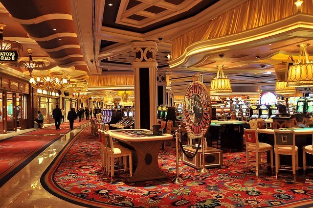 Lucky Dollar Live Betting
